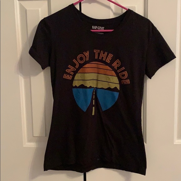 Nap Chat Tops - 🚘 “Enjoy the Ride” Short Sleeve T-shirt Size S 🚘